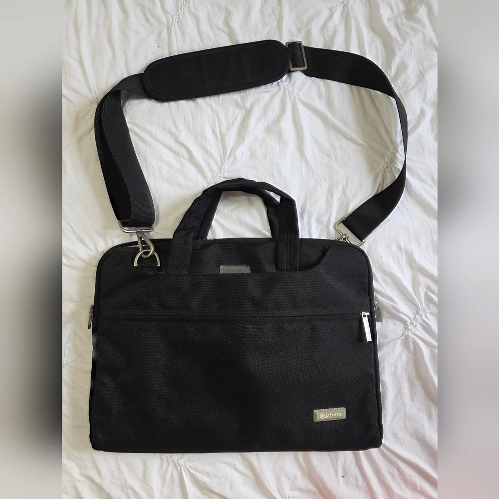 Black Unisex Bag For Your Laptop